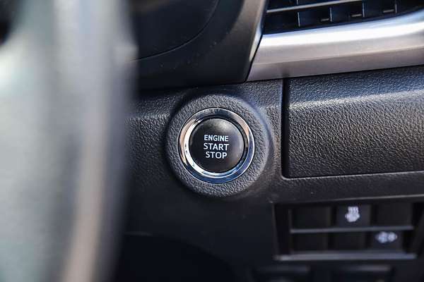 2019 Toyota Hilux SR5 GUN126R