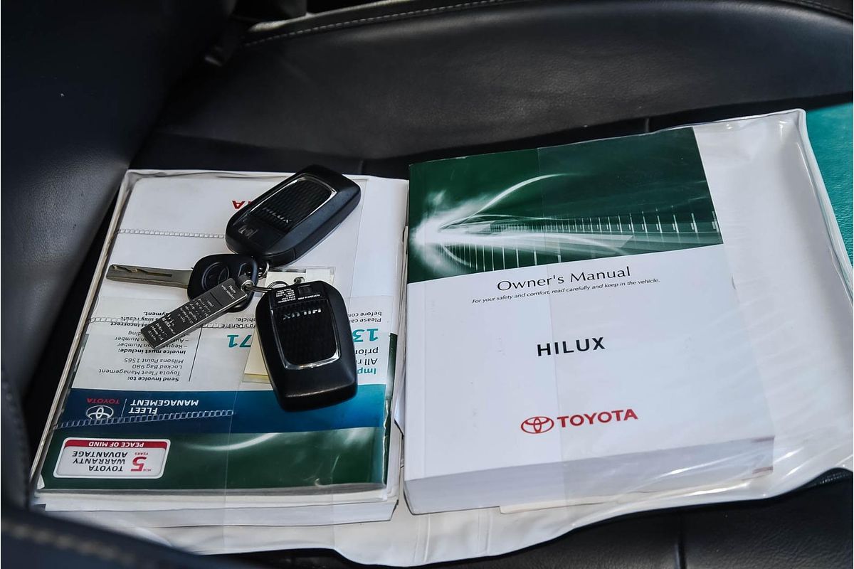 2019 Toyota Hilux SR5 GUN126R