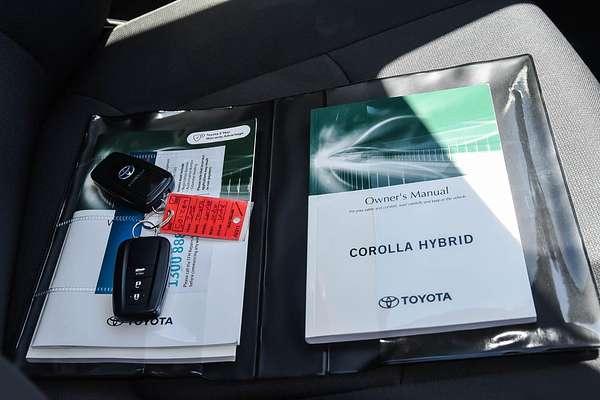 2022 Toyota Corolla Ascent Sport Hybrid ZWE211R