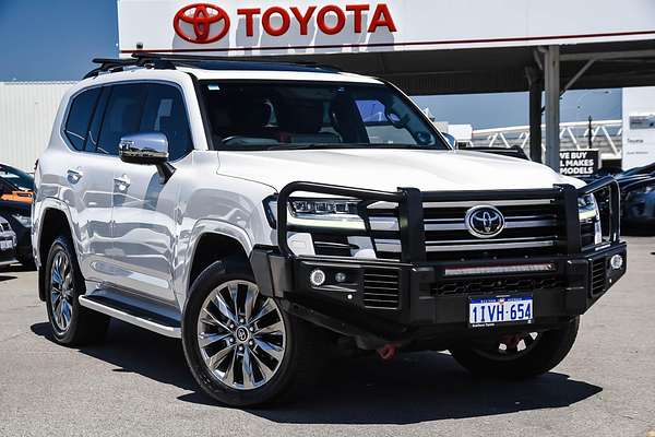 2022 Toyota Landcruiser Sahara ZX FJA300R