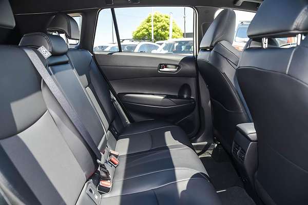 2025 Toyota Corolla Cross Atmos MXGH15R