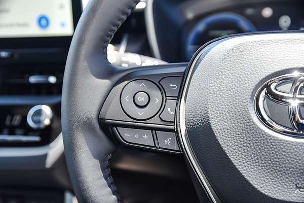 2025 Toyota Corolla Cross Atmos MXGH15R