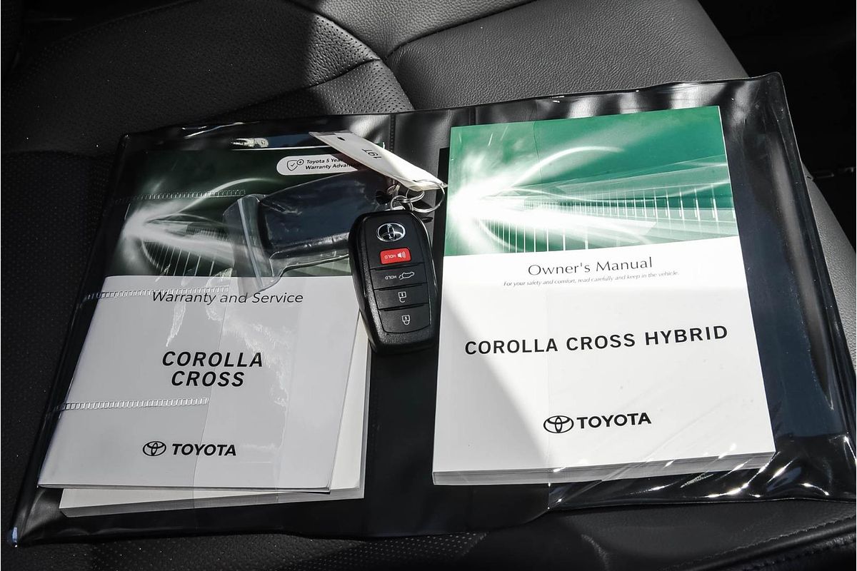 2025 Toyota Corolla Cross Atmos MXGH15R