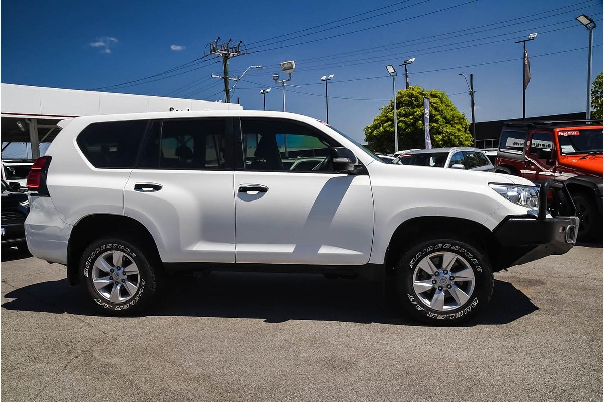 2022 Toyota Landcruiser Prado GX GDJ150R