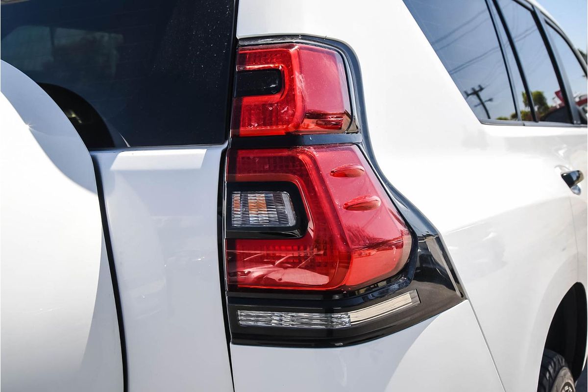 2022 Toyota Landcruiser Prado GX GDJ150R