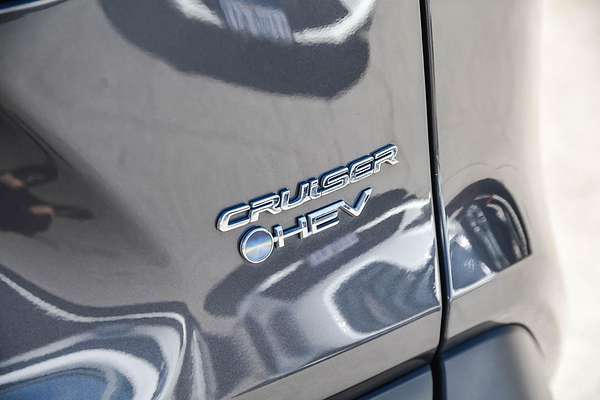 2025 Toyota RAV4 Cruiser AXAH52R