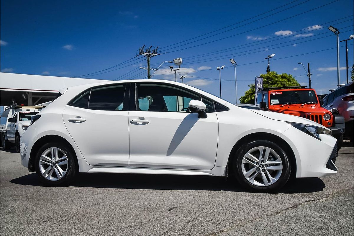 2022 Toyota Corolla Ascent Sport MZEA12R