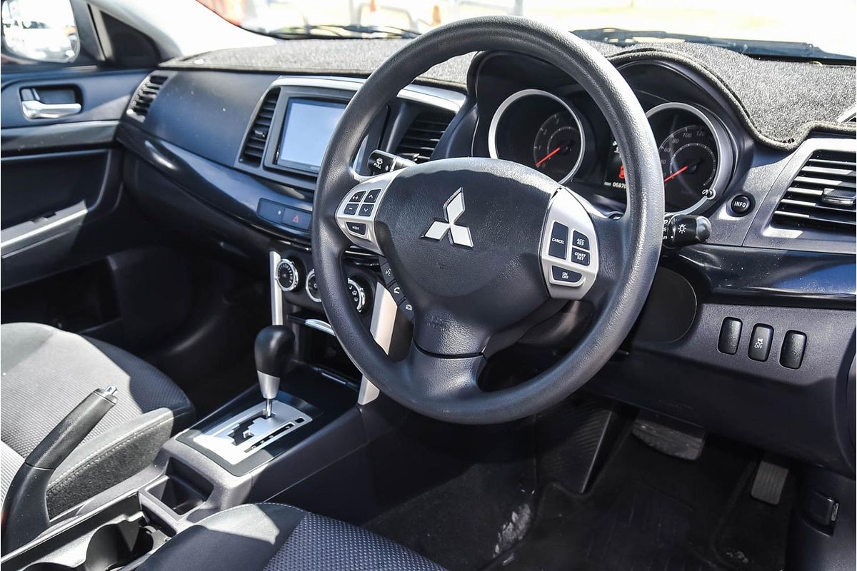 2017 Mitsubishi Lancer ES Sport CF