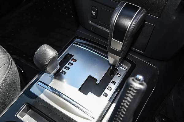 2021 Mitsubishi Pajero GLX NX