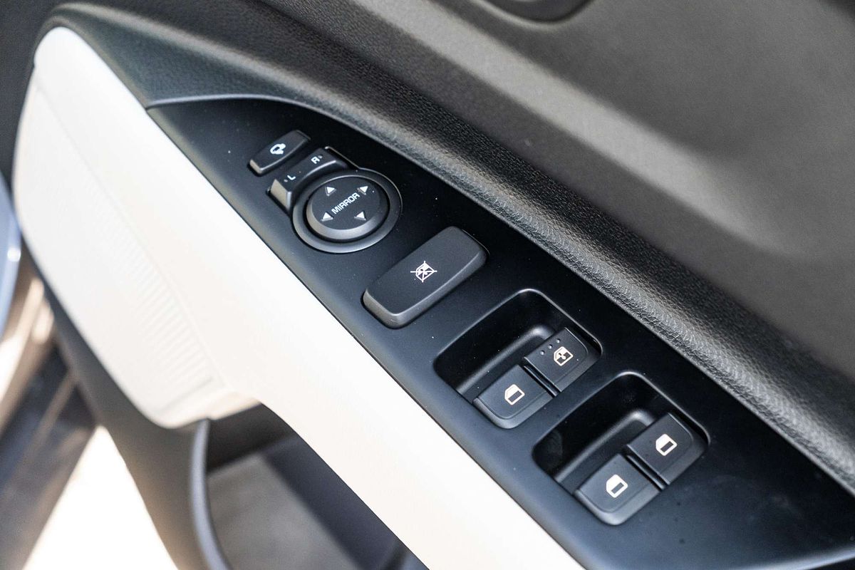 2025 Kia Stonic GT-Line YB PE2