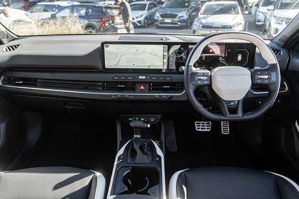 2025 Kia K4 GT-Line CL4m