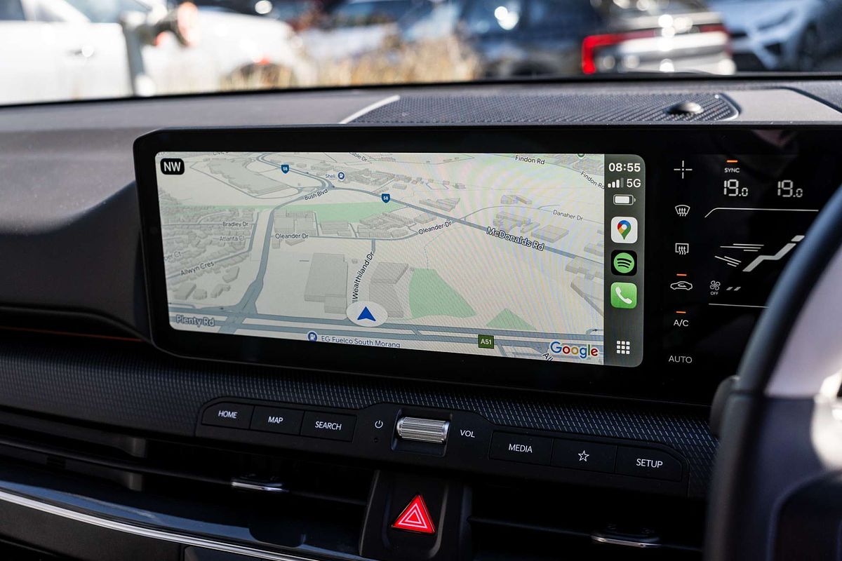 2025 Kia K4 GT-Line CL4m