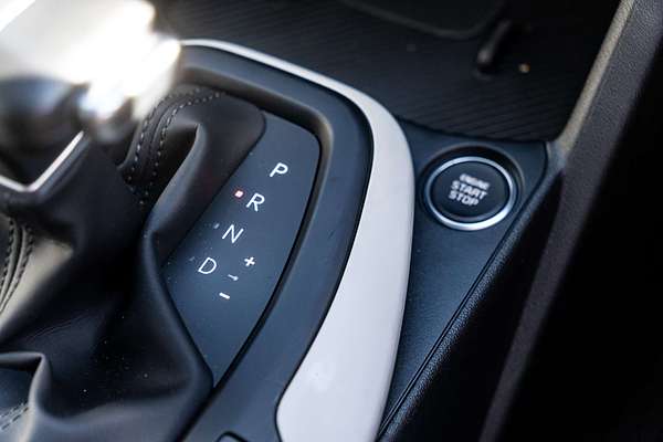 2025 Kia K4 GT-Line CL4m