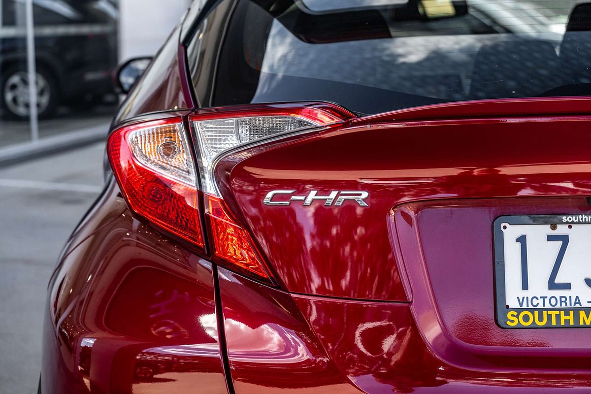 2018 Toyota C-HR NGX10R