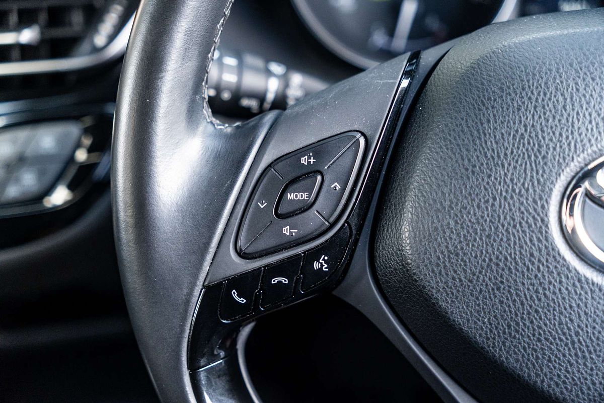 2018 Toyota C-HR NGX10R