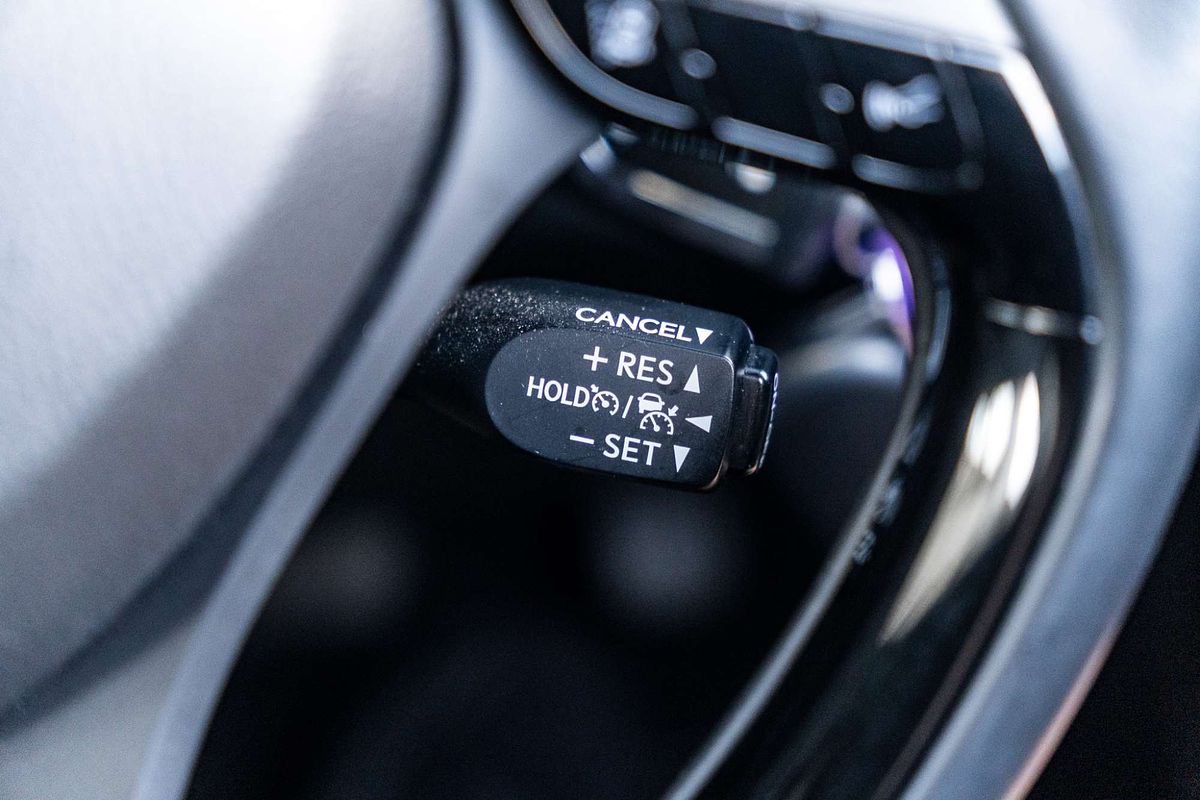 2018 Toyota C-HR NGX10R