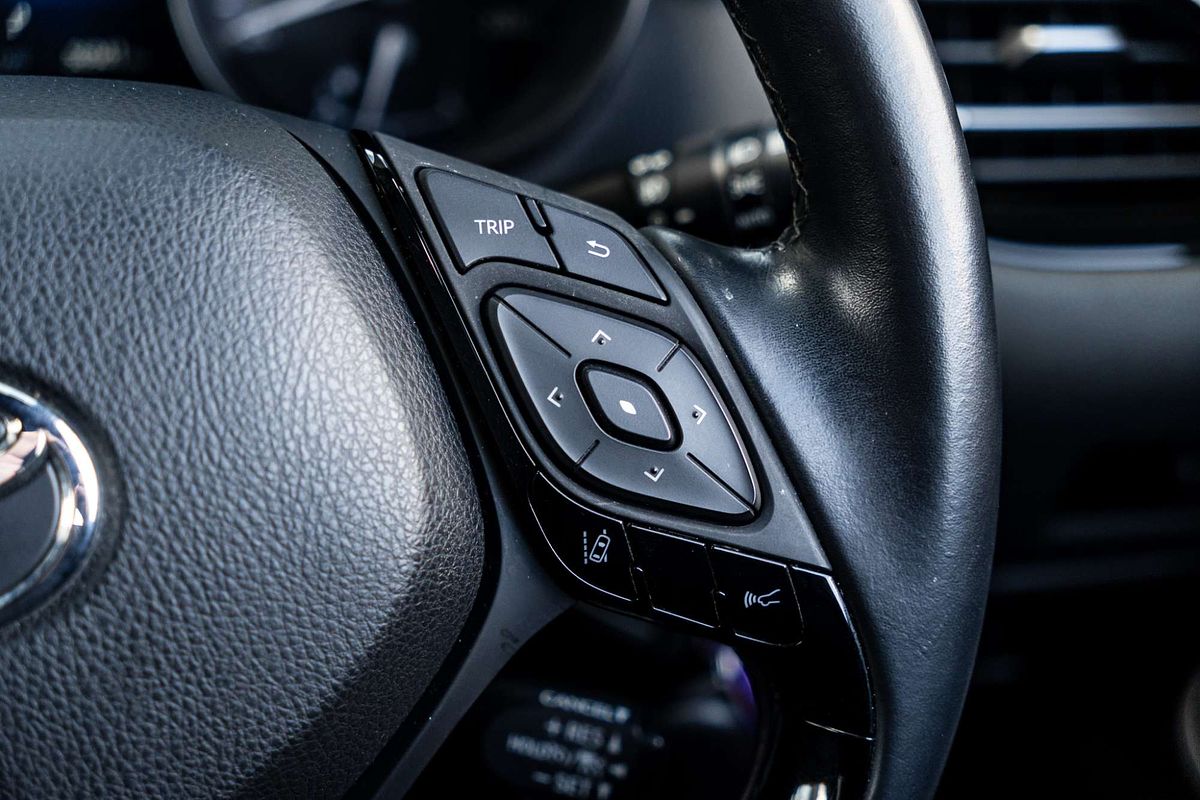 2018 Toyota C-HR NGX10R