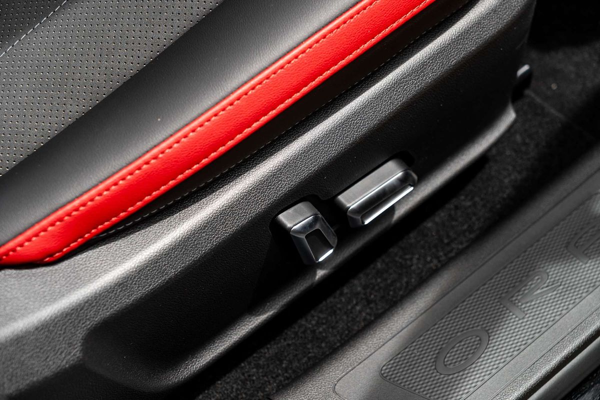 2025 GWM Ora GT ES11