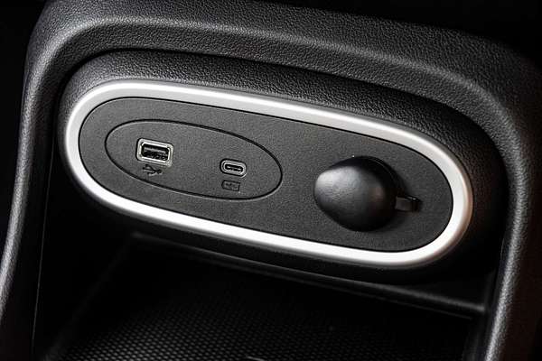 2025 GWM Ora GT ES11