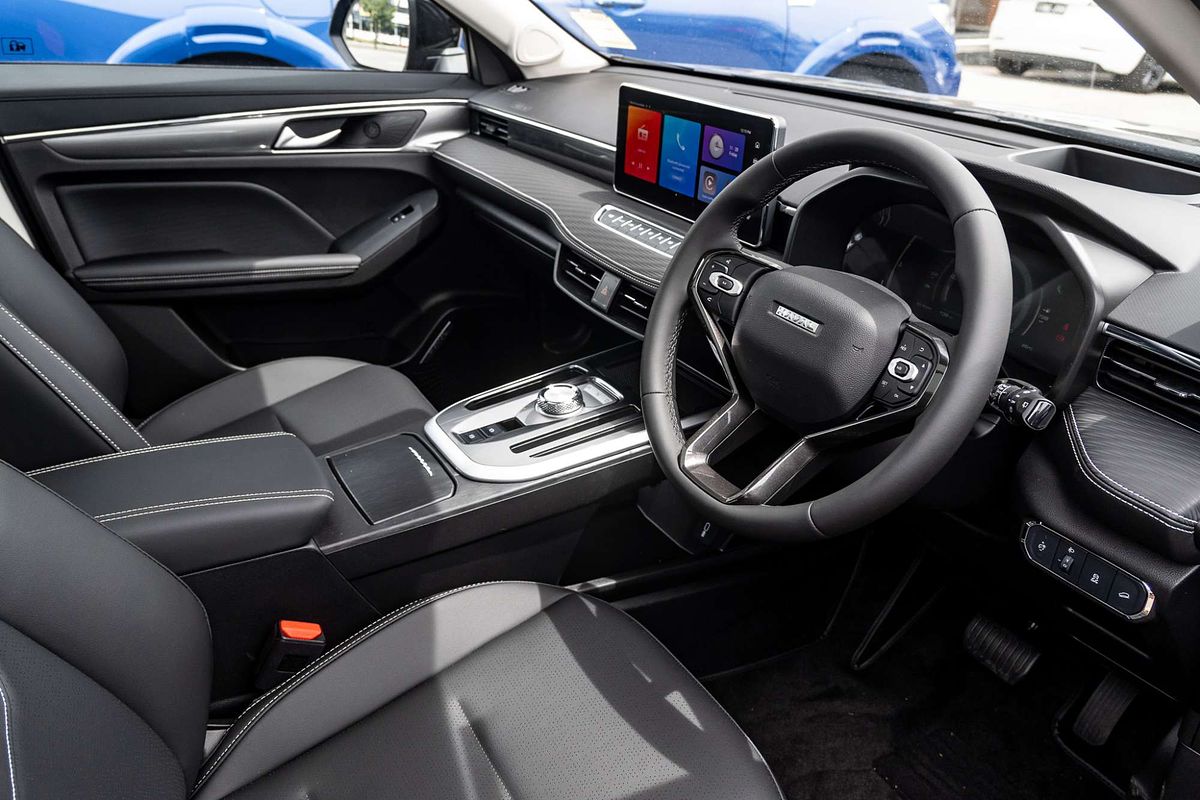 2025 GWM Haval Jolion Vanta Hybrid A02