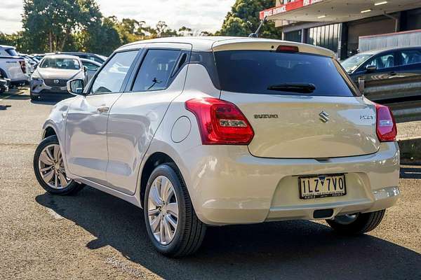 2017 Suzuki Swift GL Navigator Safety Pack AZ