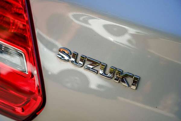 2017 Suzuki Swift GL Navigator Safety Pack AZ