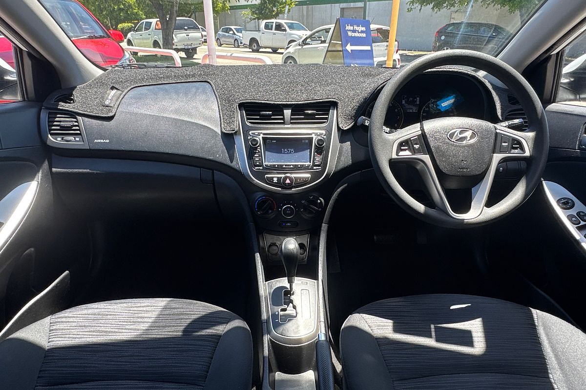 2015 Hyundai Accent Active RB3