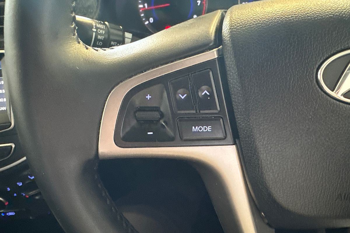 2019 Hyundai Accent Sport RB6