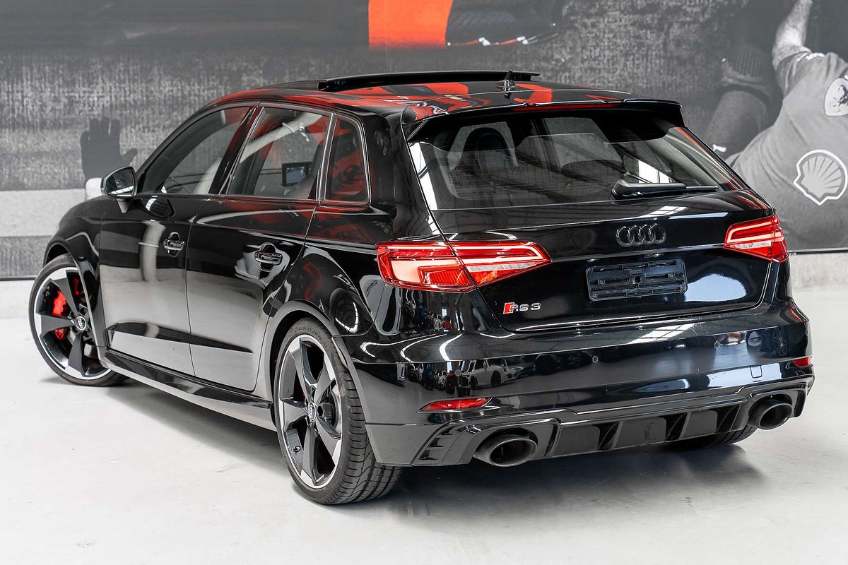 2018 Audi RS3  8V