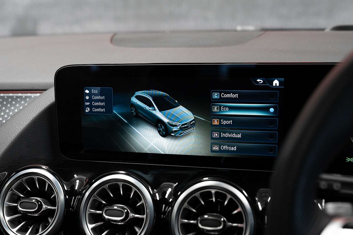 2024 Mercedes-Benz GLA-Class GLA250 H247