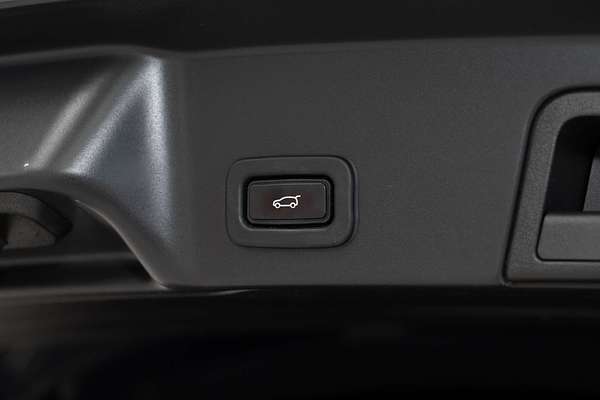 2021 Land Rover Range Rover Evoque P250 R-Dynamic HSE L551