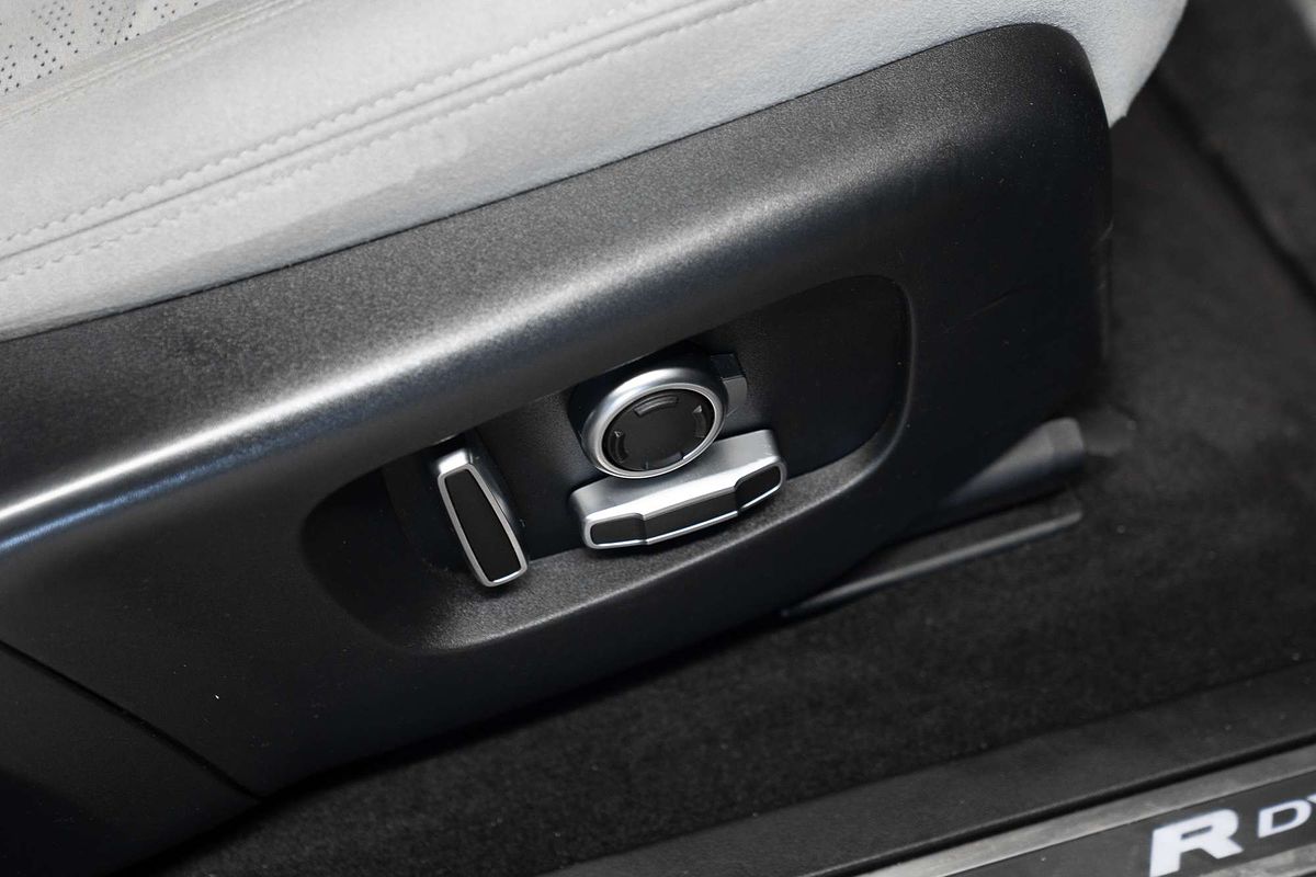 2021 Land Rover Range Rover Evoque P250 R-Dynamic HSE L551