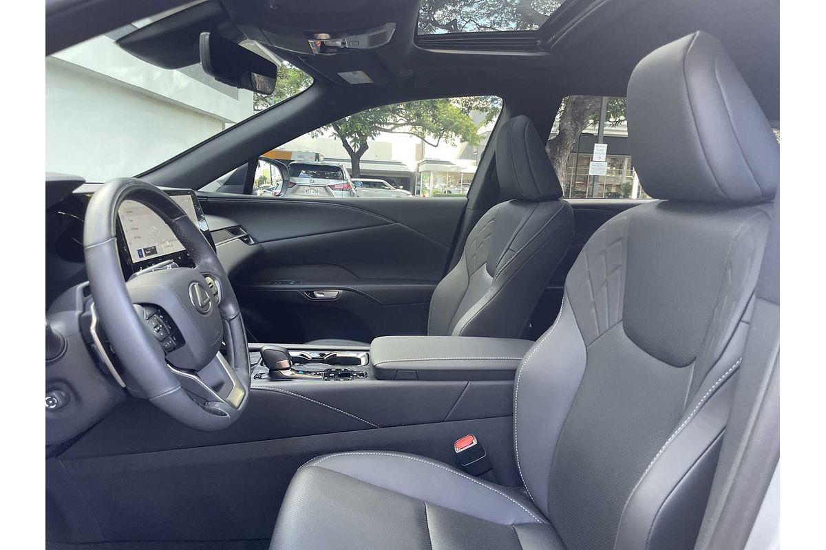 2023 Lexus RX Premium