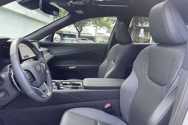 2023 Lexus RX Premium