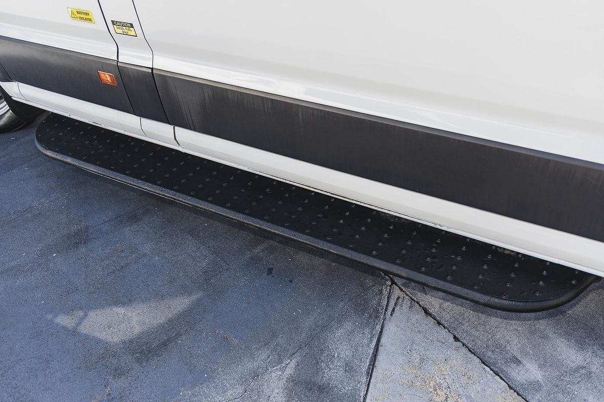 2019 Volkswagen Crafter Minibus TDI410 SY1 MWB