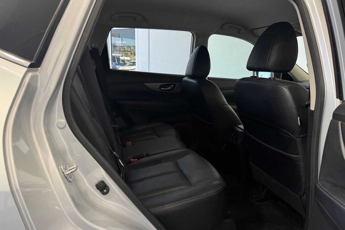 2014 Nissan X-TRAIL ST-L (FWD) T32