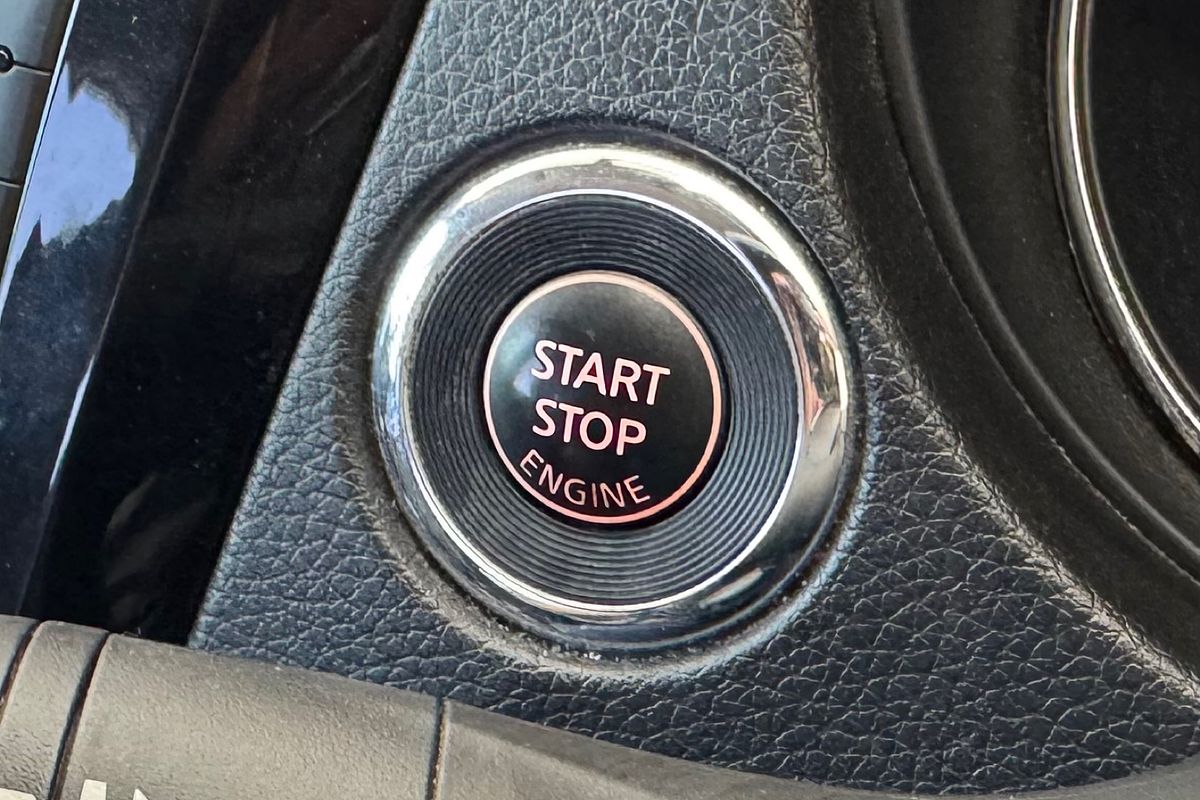 2014 Nissan X-TRAIL ST-L (FWD) T32