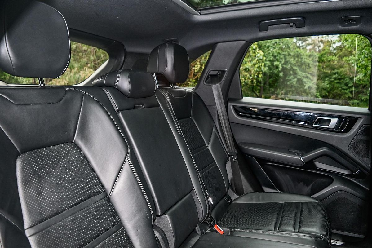 2019 Porsche Cayenne 9YA