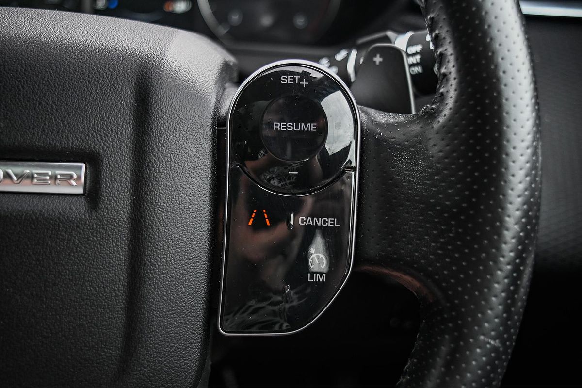 2017 Land Rover Range Rover Velar D240 S L560