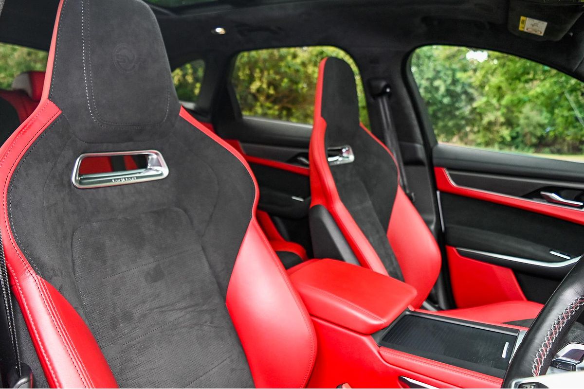 2022 Jaguar F-PACE SVR X761