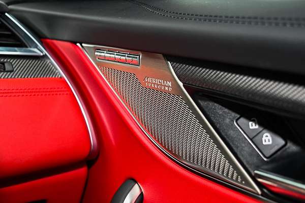 2022 Jaguar F-PACE SVR X761