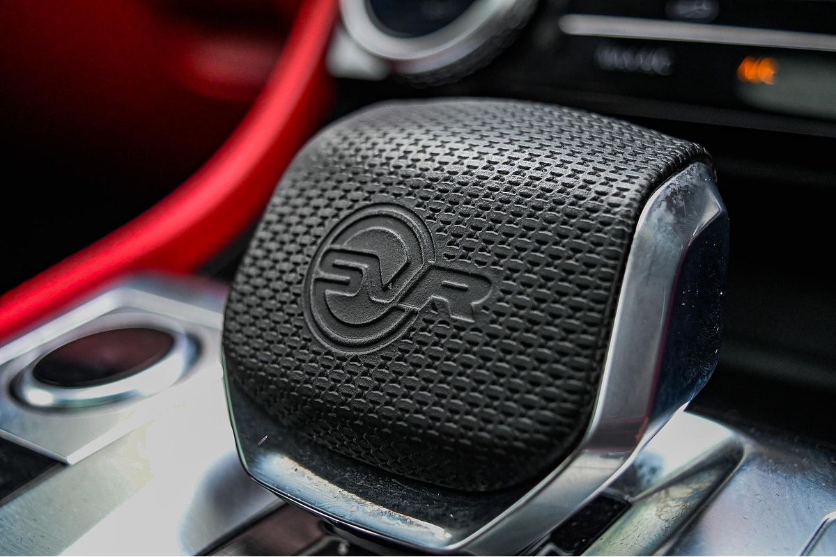 2022 Jaguar F-PACE SVR X761