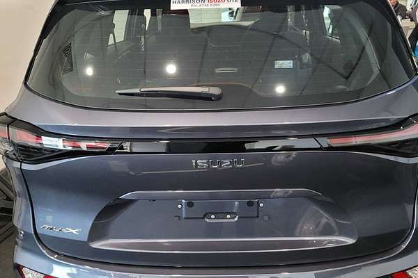 2025 Isuzu MU-X LS-M
