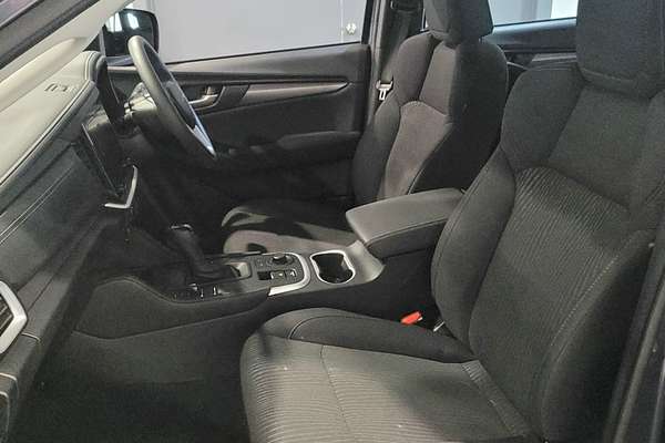 2025 Isuzu MU-X LS-M