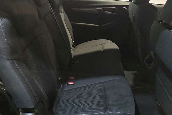 2025 Isuzu MU-X LS-M