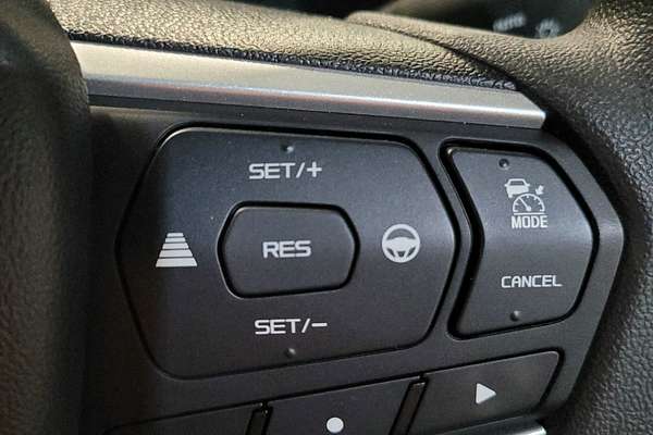 2025 Isuzu MU-X LS-M