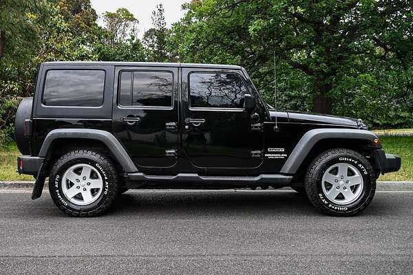 2011 Jeep Wrangler Unlimited Sport JK
