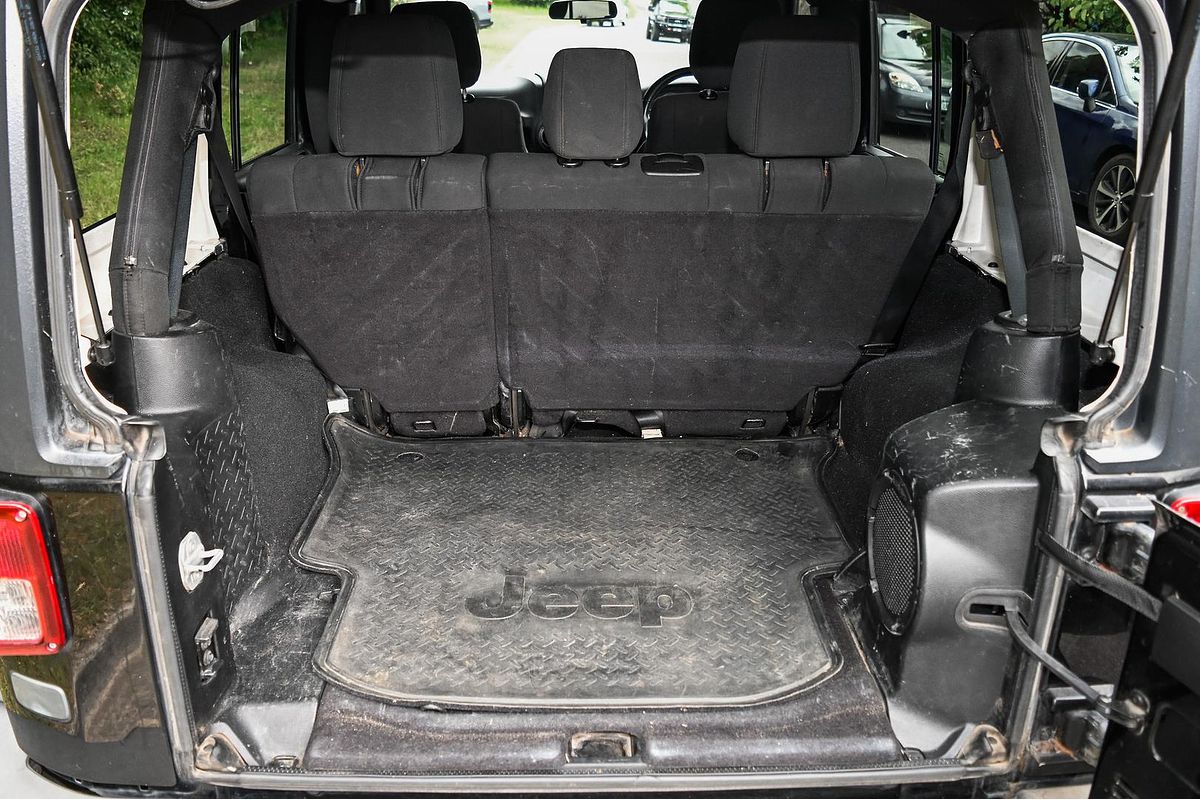 2011 Jeep Wrangler Unlimited Sport JK