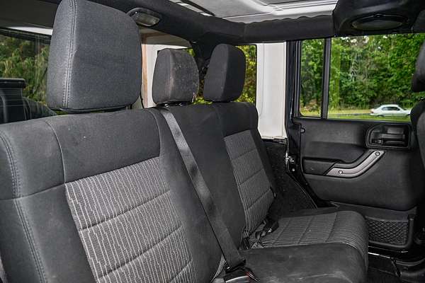 2011 Jeep Wrangler Unlimited Sport JK