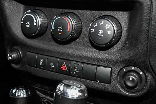 2011 Jeep Wrangler Unlimited Sport JK